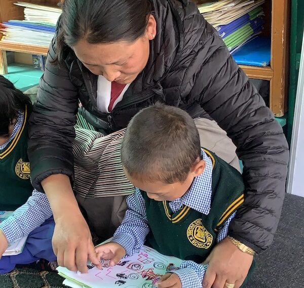 Fondo per bambini i abbandonati due volte